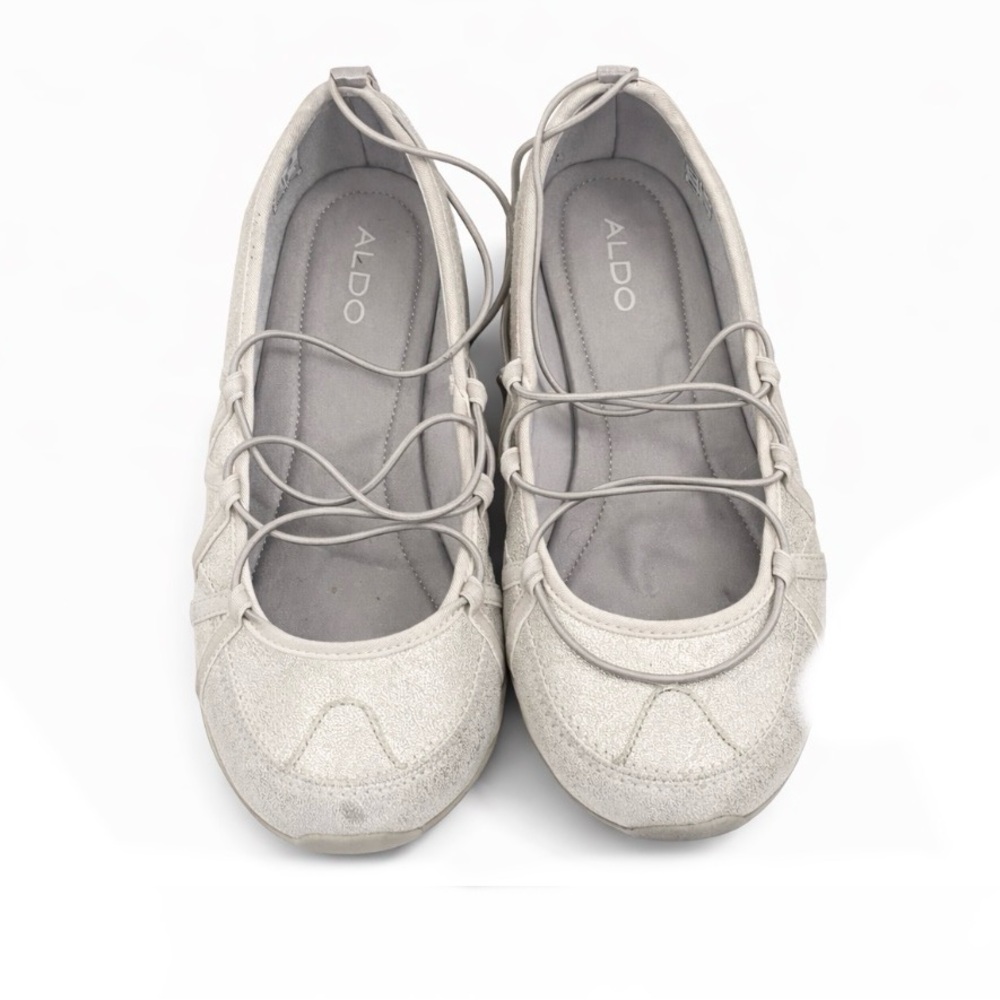 Aldo Soft white and Silver Ballet Flats - Size 8.5 - Picture 2 of 3